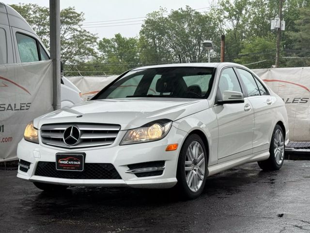 2013 Mercedes-Benz C-Class 300 Sport