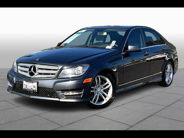 2013 Mercedes-Benz C-Class 300 Luxury