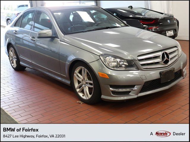 2013 Mercedes-Benz C-Class 300 Luxury