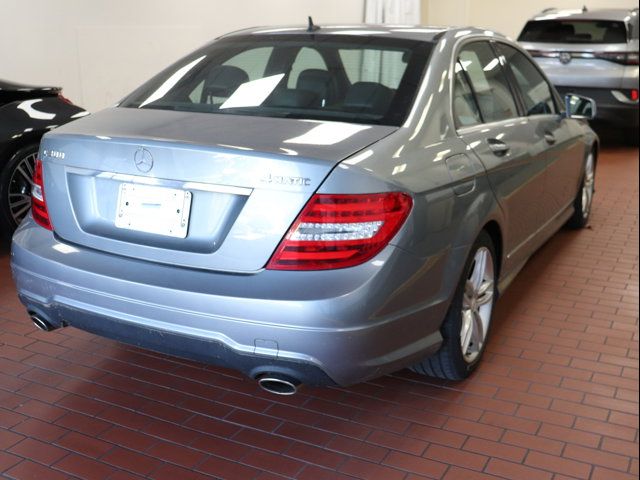 2013 Mercedes-Benz C-Class 300 Luxury