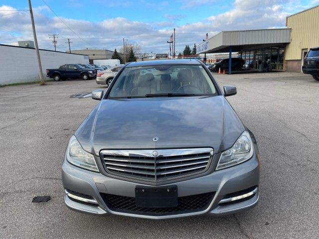 2013 Mercedes-Benz C-Class 300 Luxury