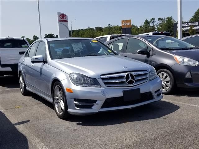 2013 Mercedes-Benz C-Class 300 Luxury