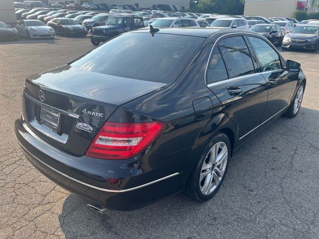 2013 Mercedes-Benz C-Class 300 Luxury