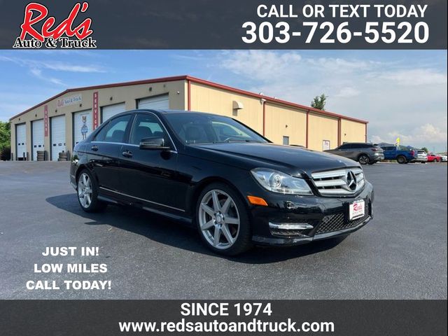 2013 Mercedes-Benz C-Class 300 Sport
