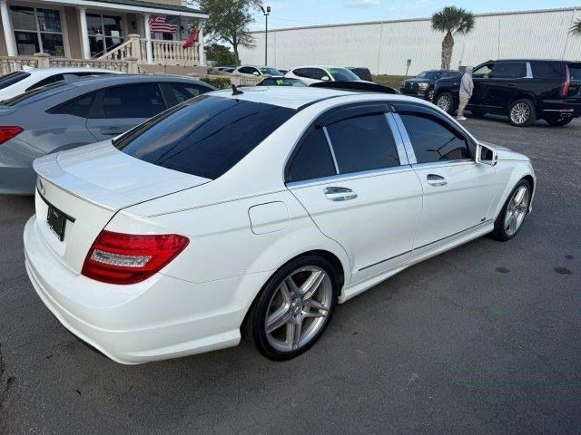 2013 Mercedes-Benz C-Class 