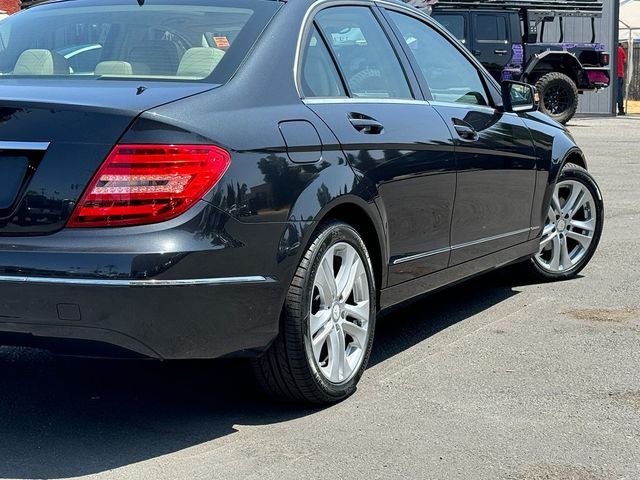 2013 Mercedes-Benz C-Class 250 Luxury