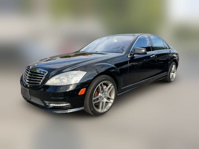 2013 Mercedes-Benz S-Class 550