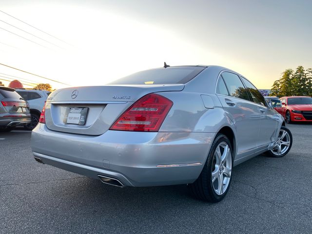 2013 Mercedes-Benz S-Class 550