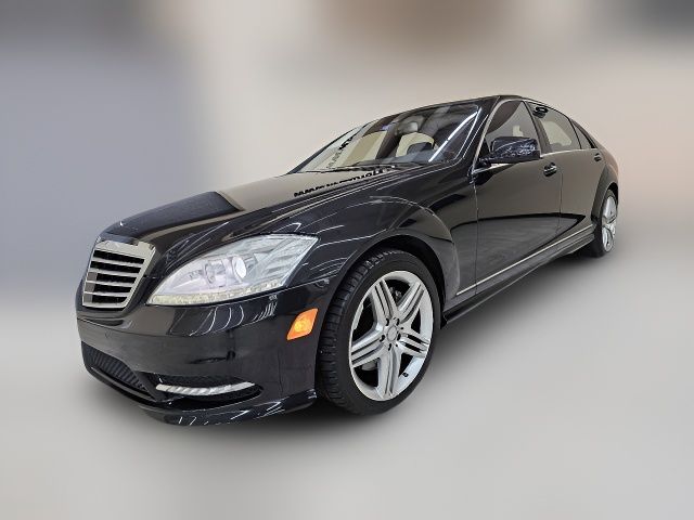 2013 Mercedes-Benz S-Class 550