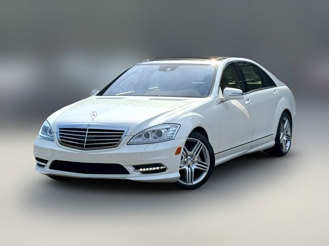 2013 Mercedes-Benz S-Class 550