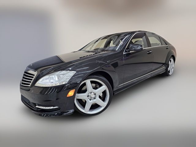 2013 Mercedes-Benz S-Class 550