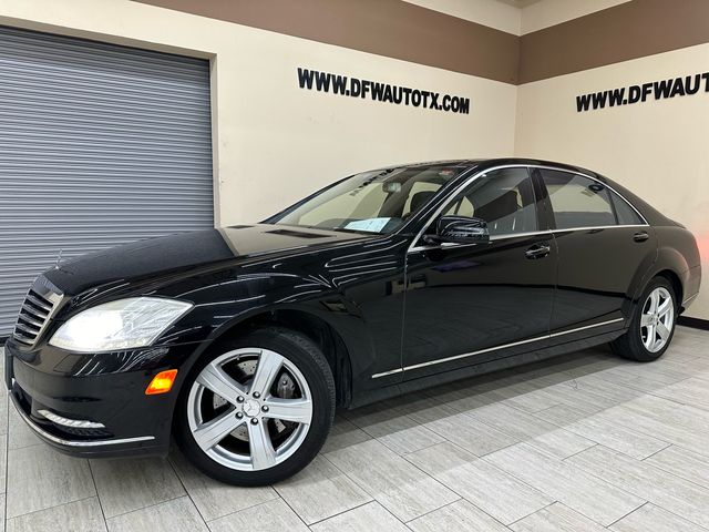 2013 Mercedes-Benz S-Class 550