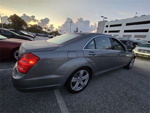 2013 Mercedes-Benz S-Class 550