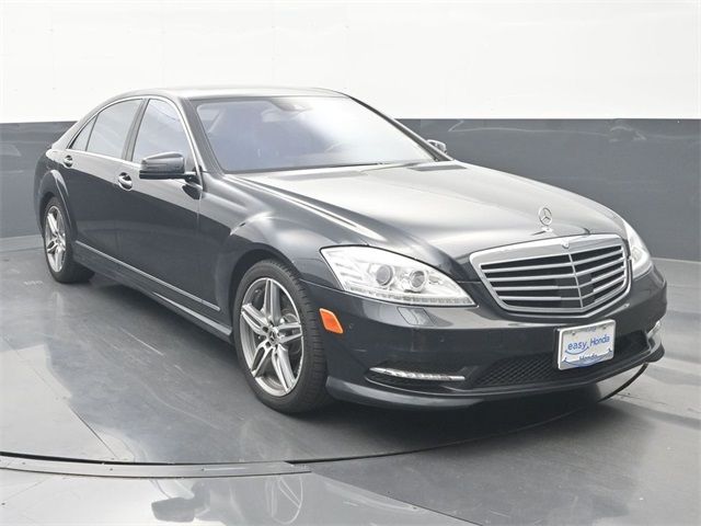 2013 Mercedes-Benz S-Class 550