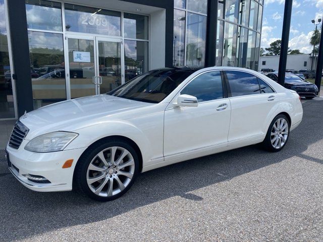 2013 Mercedes-Benz S-Class 550