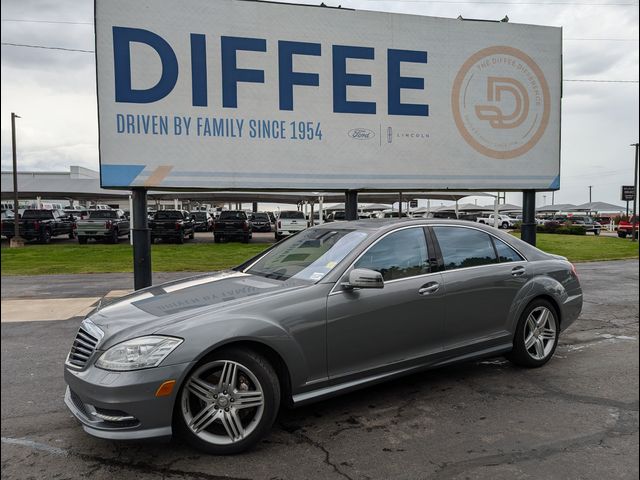 2013 Mercedes-Benz S-Class 550