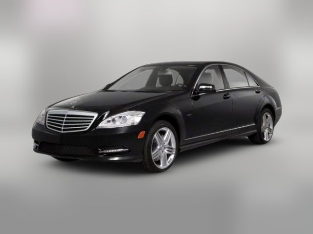 2013 Mercedes-Benz S-Class 550