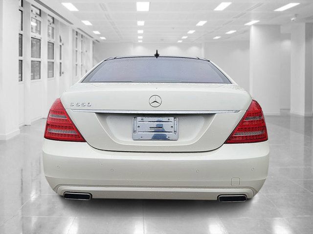 2013 Mercedes-Benz S-Class 550