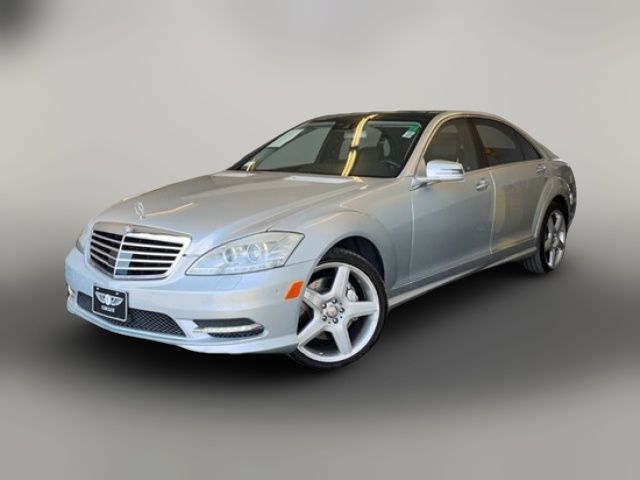 2013 Mercedes-Benz S-Class 550