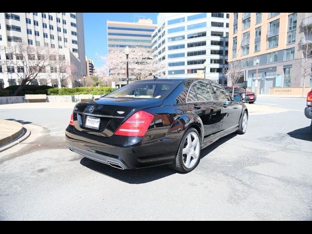 2013 Mercedes-Benz S-Class 550