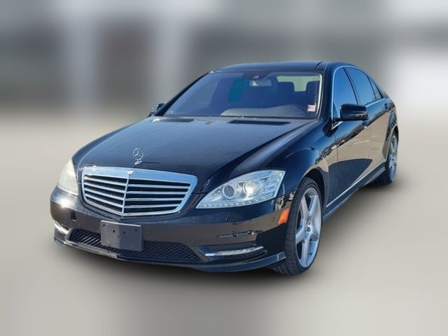 2013 Mercedes-Benz S-Class 550