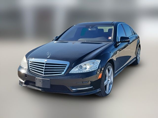 2013 Mercedes-Benz S-Class 550