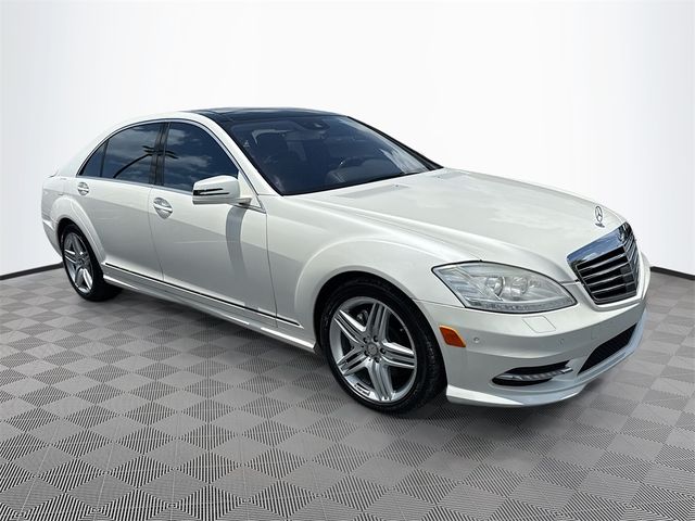 2013 Mercedes-Benz S-Class 550
