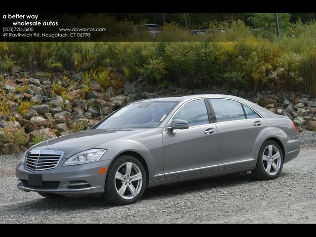 2013 Mercedes-Benz S-Class 550