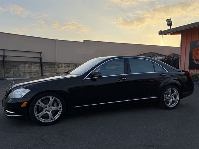 2013 Mercedes-Benz S-Class 550