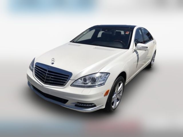 2013 Mercedes-Benz S-Class 550