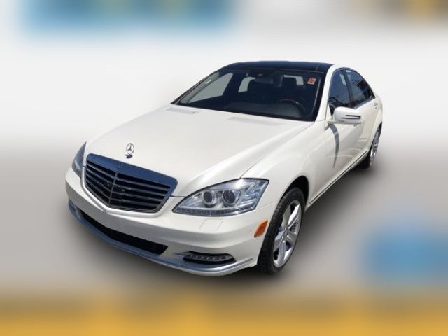 2013 Mercedes-Benz S-Class 550