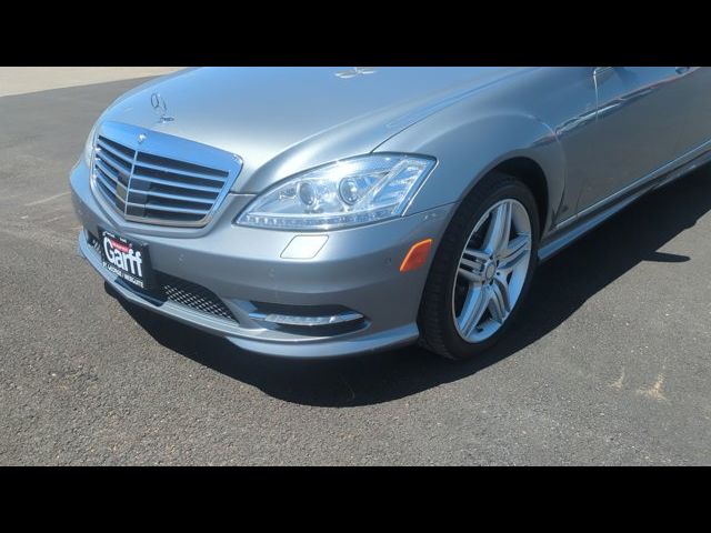2013 Mercedes-Benz S-Class 550