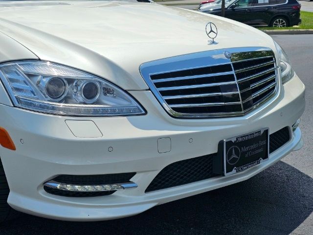 2013 Mercedes-Benz S-Class 550