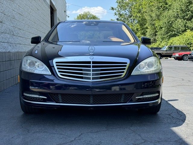 2013 Mercedes-Benz S-Class 550