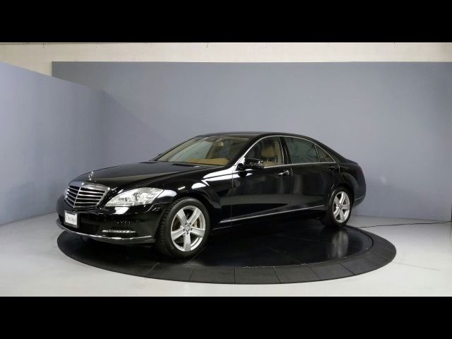 2013 Mercedes-Benz S-Class 550