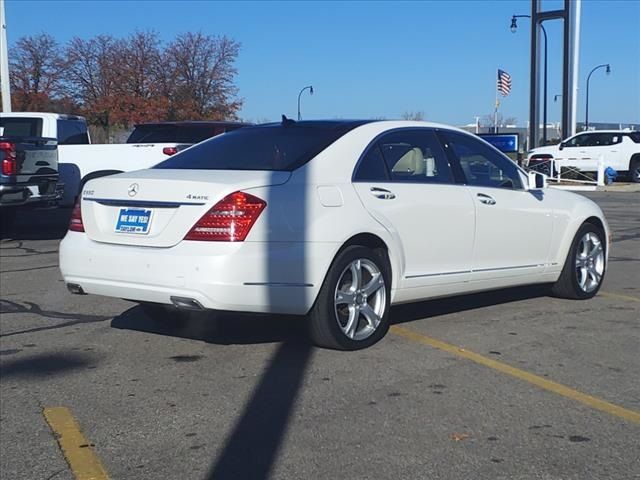 2013 Mercedes-Benz S-Class 550