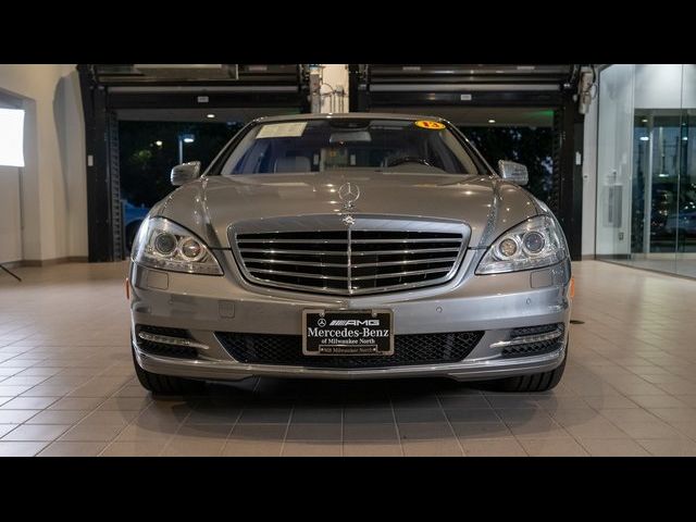 2013 Mercedes-Benz S-Class 550