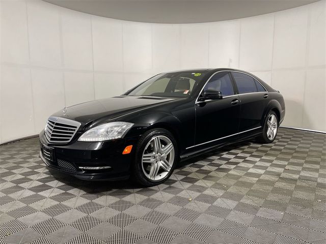 2013 Mercedes-Benz S-Class 550