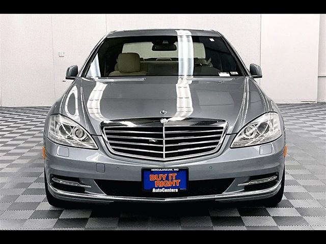 2013 Mercedes-Benz S-Class 550