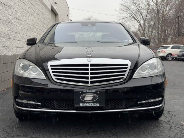 2013 Mercedes-Benz S-Class 550