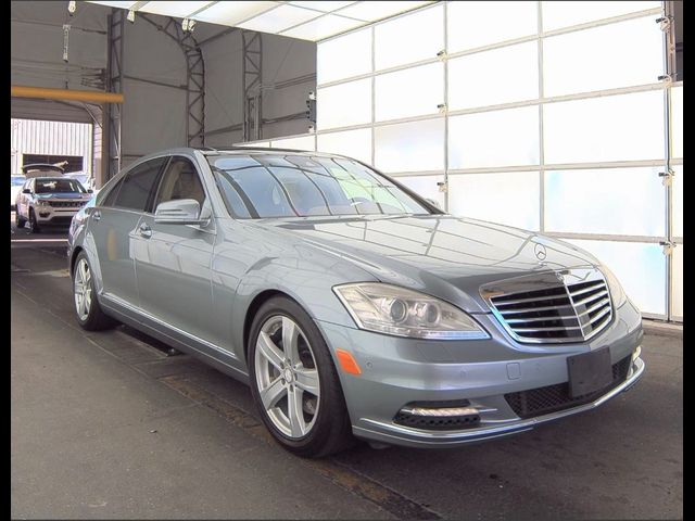 2013 Mercedes-Benz S-Class 550