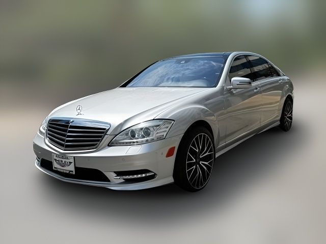2013 Mercedes-Benz S-Class 550