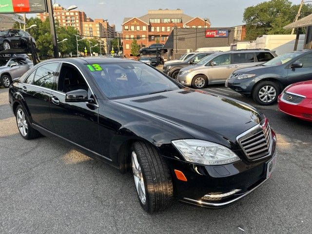 2013 Mercedes-Benz S-Class 550
