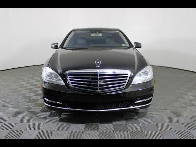 2013 Mercedes-Benz S-Class 550