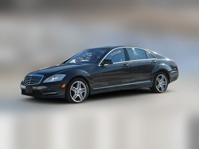 2013 Mercedes-Benz S-Class 550