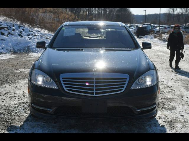 2013 Mercedes-Benz S-Class 550
