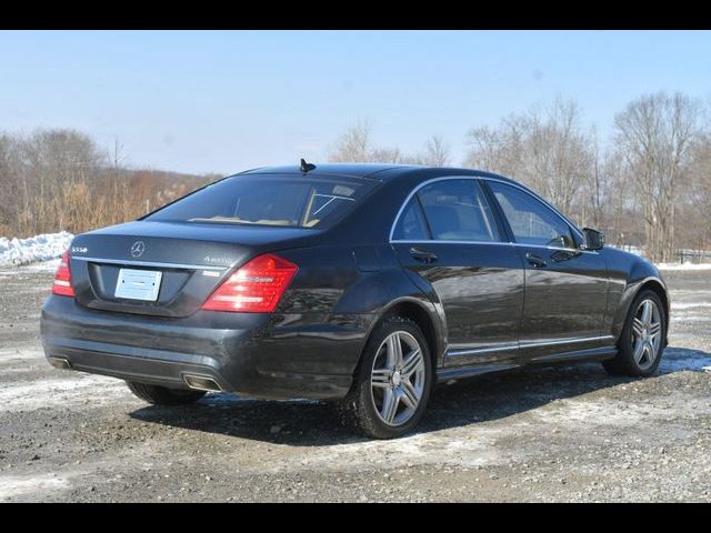 2013 Mercedes-Benz S-Class 550