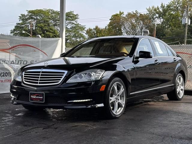 2013 Mercedes-Benz S-Class 550