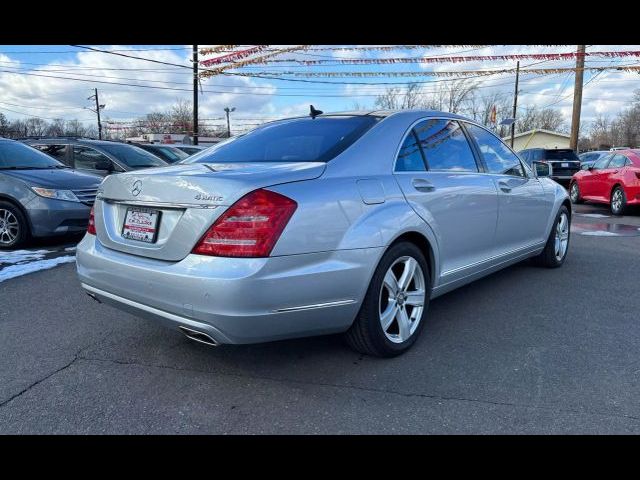 2013 Mercedes-Benz S-Class 550