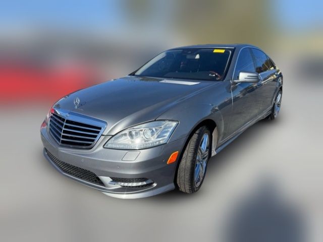 2013 Mercedes-Benz S-Class 550